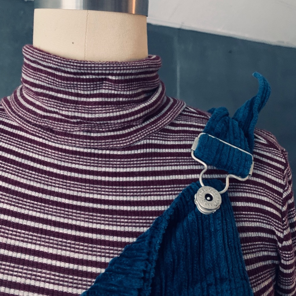 Striped turtleneck - Picture 4 of 5
